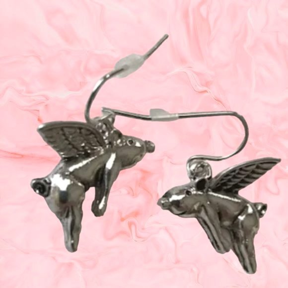 When Pigs Fly Earrings Whimsical New Dangle Hooks - Picture 1 of 10